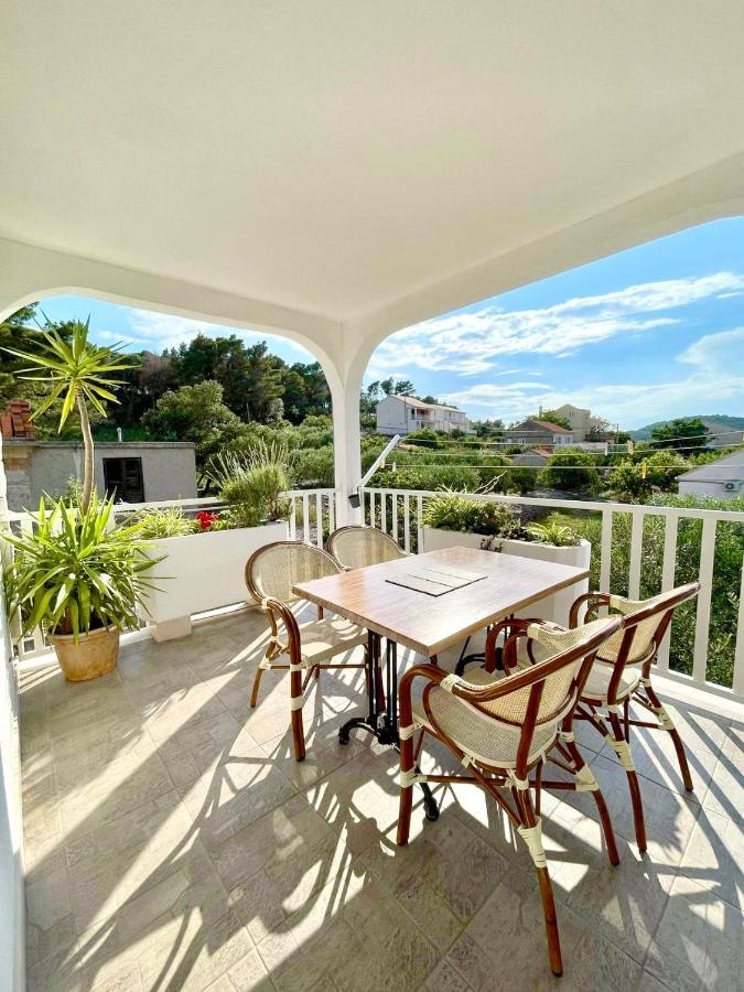 Apartment Oliva *