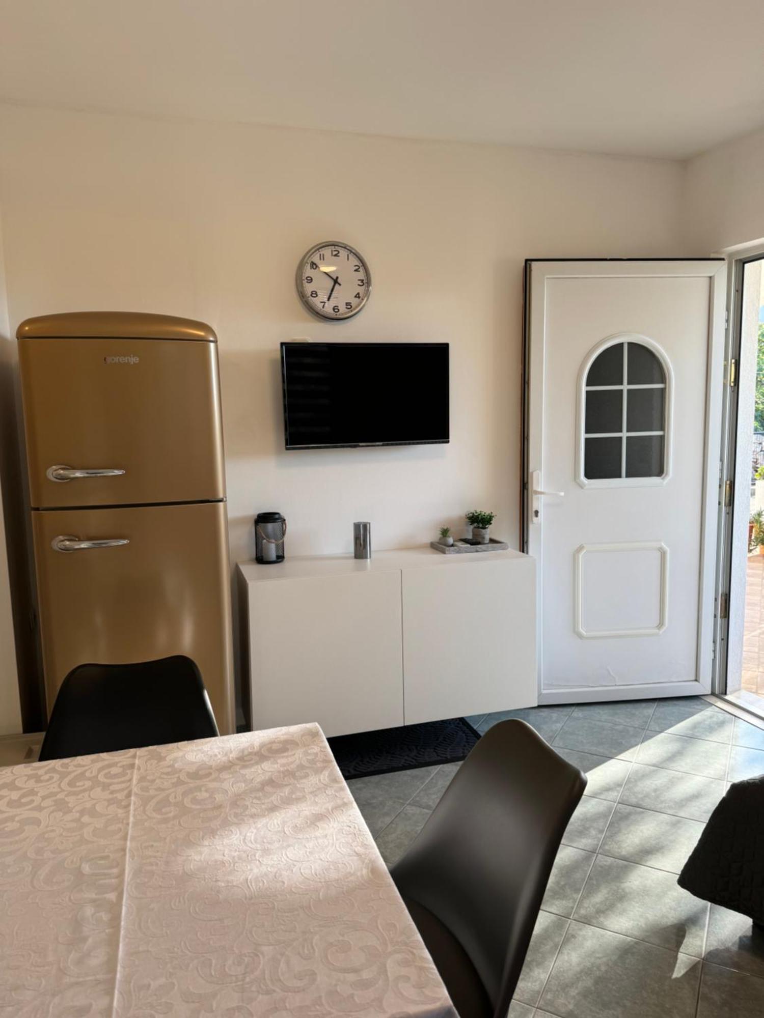 Apartment Oliva *